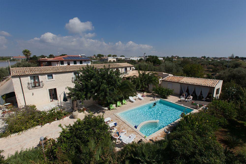 שיקלי Villa U Marchisi B&B מראה חיצוני תמונה