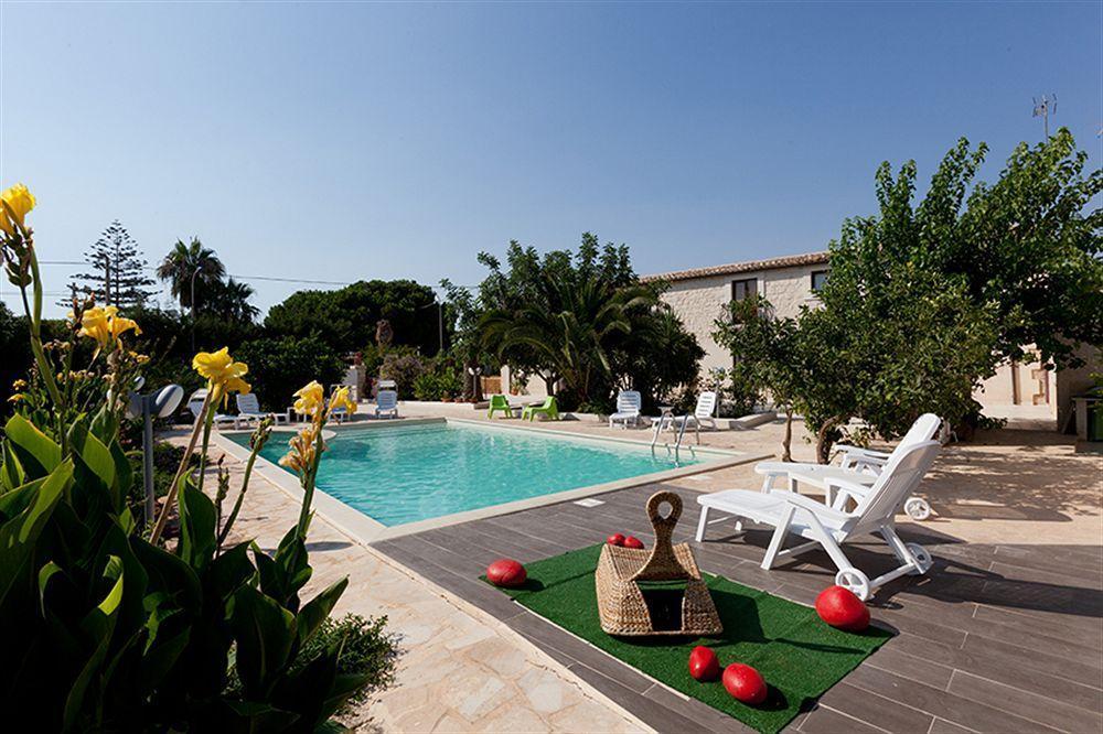 שיקלי Villa U Marchisi B&B מראה חיצוני תמונה