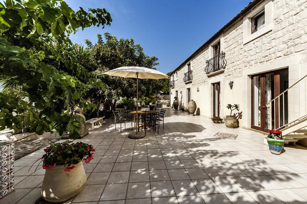 שיקלי Villa U Marchisi B&B מראה חיצוני תמונה